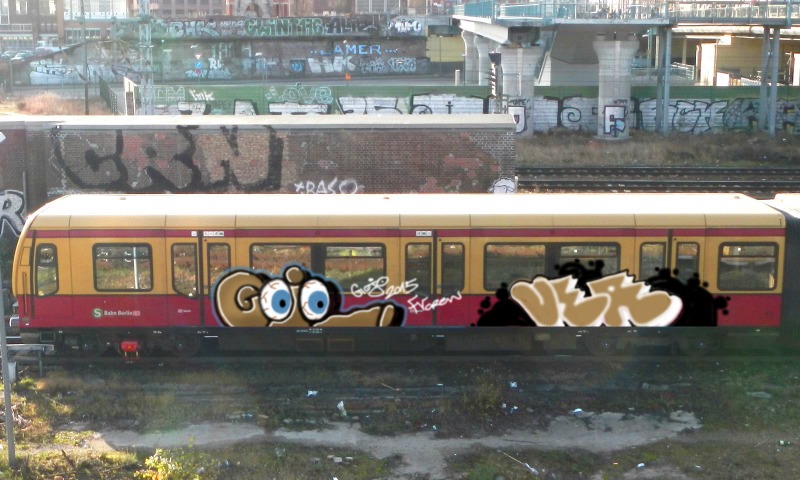 Bombing 1450020955818