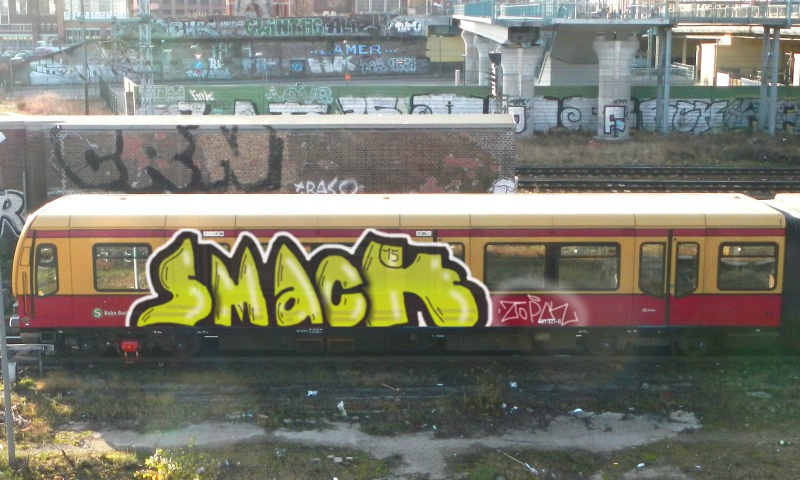 Bombing 1450051068832