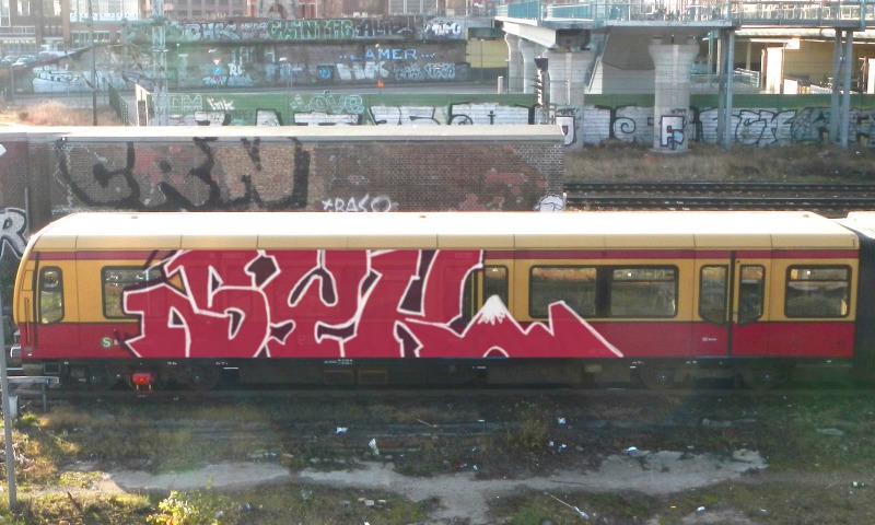 Bombing 1450480956185