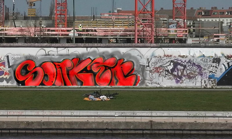 Bombing 1454143418327