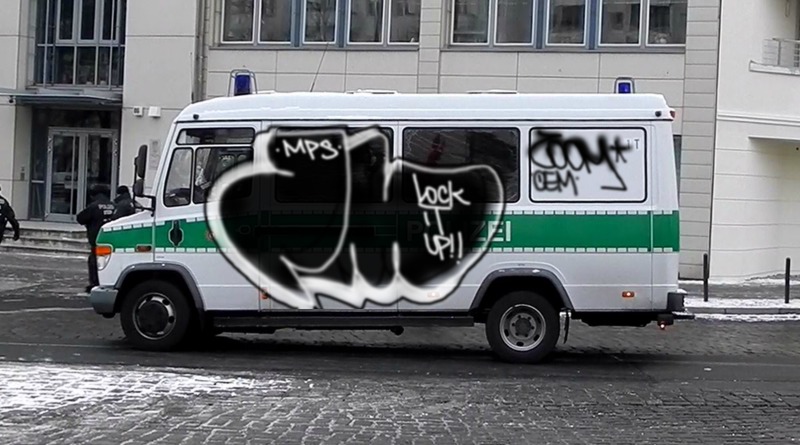 Bombing 1455402729402