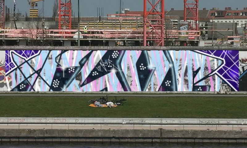 Bombing 1457558964707