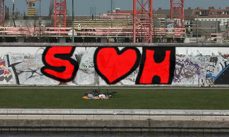 Bombing 1460469765226