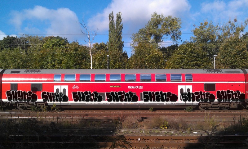 Bombing 1462572908326