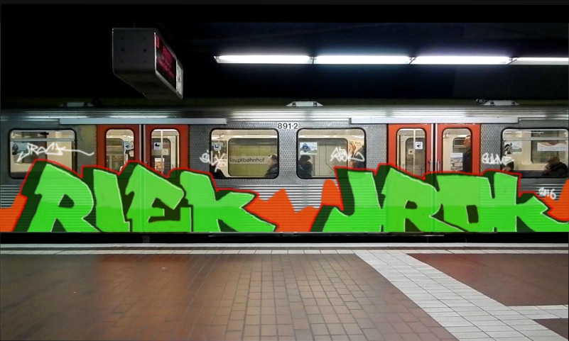 Bombing 1463831609365