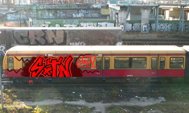 Bombing 1464354005024