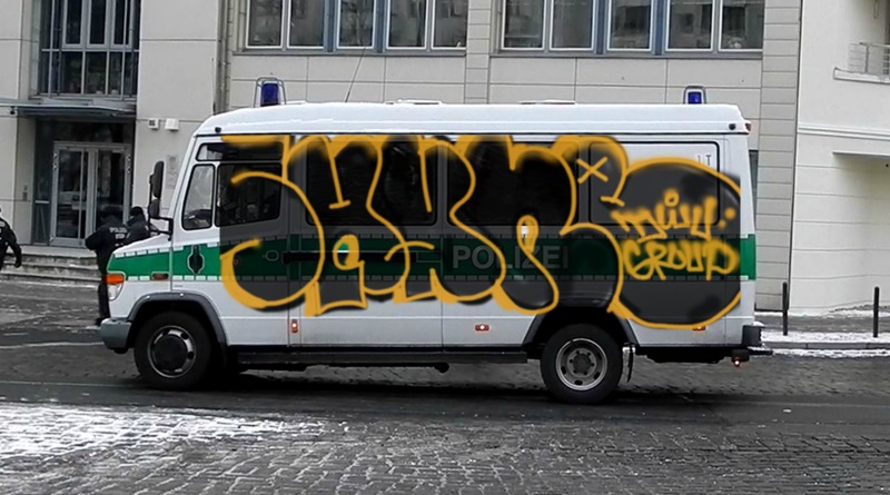 Bombing 1464726522603