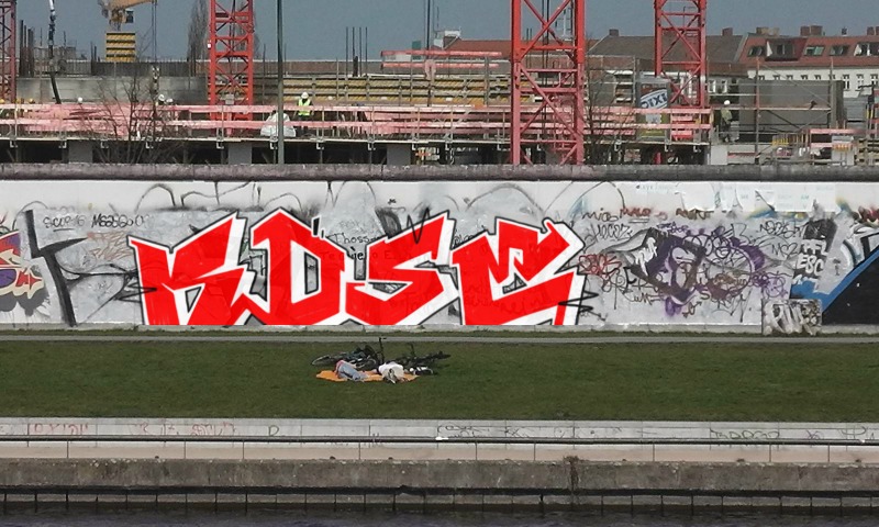 Bombing 1467322731890